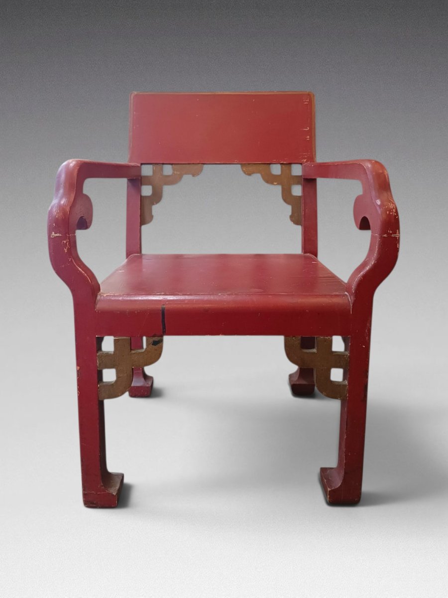  Fauteuil d'inspiration asiatique. France (vers 1920)