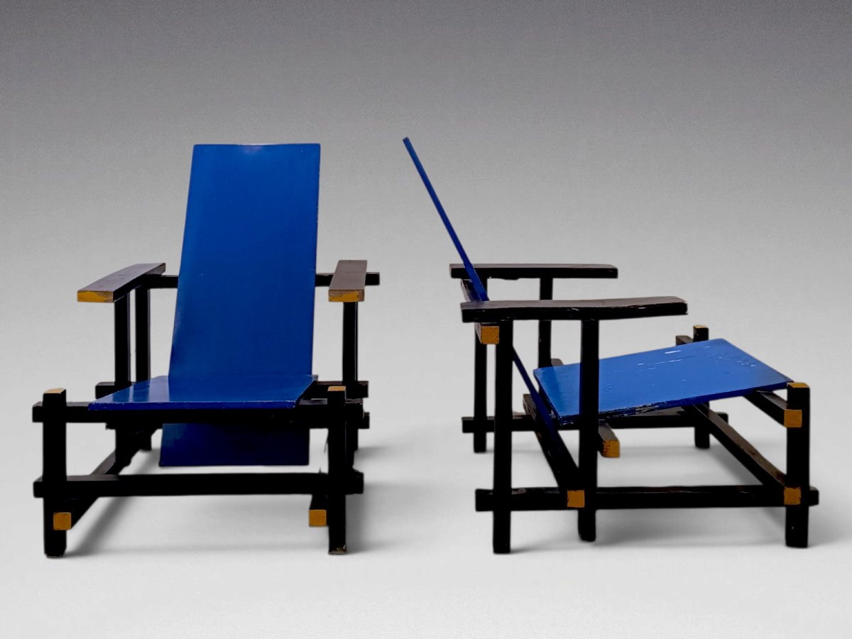  Paire de Fauteuils d'après Gerrit Rietveld - Fabrication ancienne
