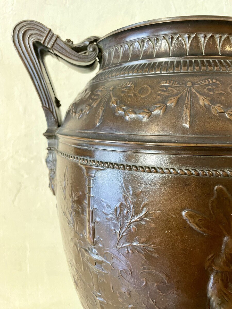 Grand vase ansé en bronze -photo-3