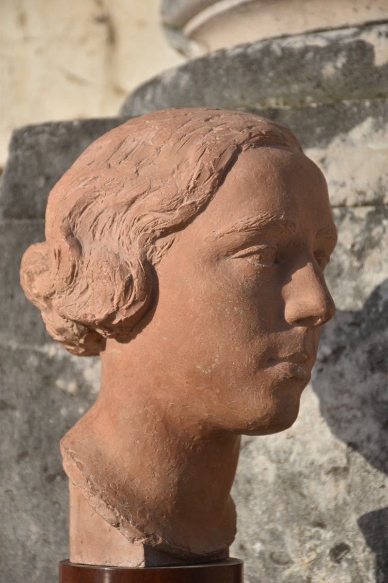 Pryas  (bordeaux 1891 - Paris 1985), Bust Of A Woman (circa 1935)