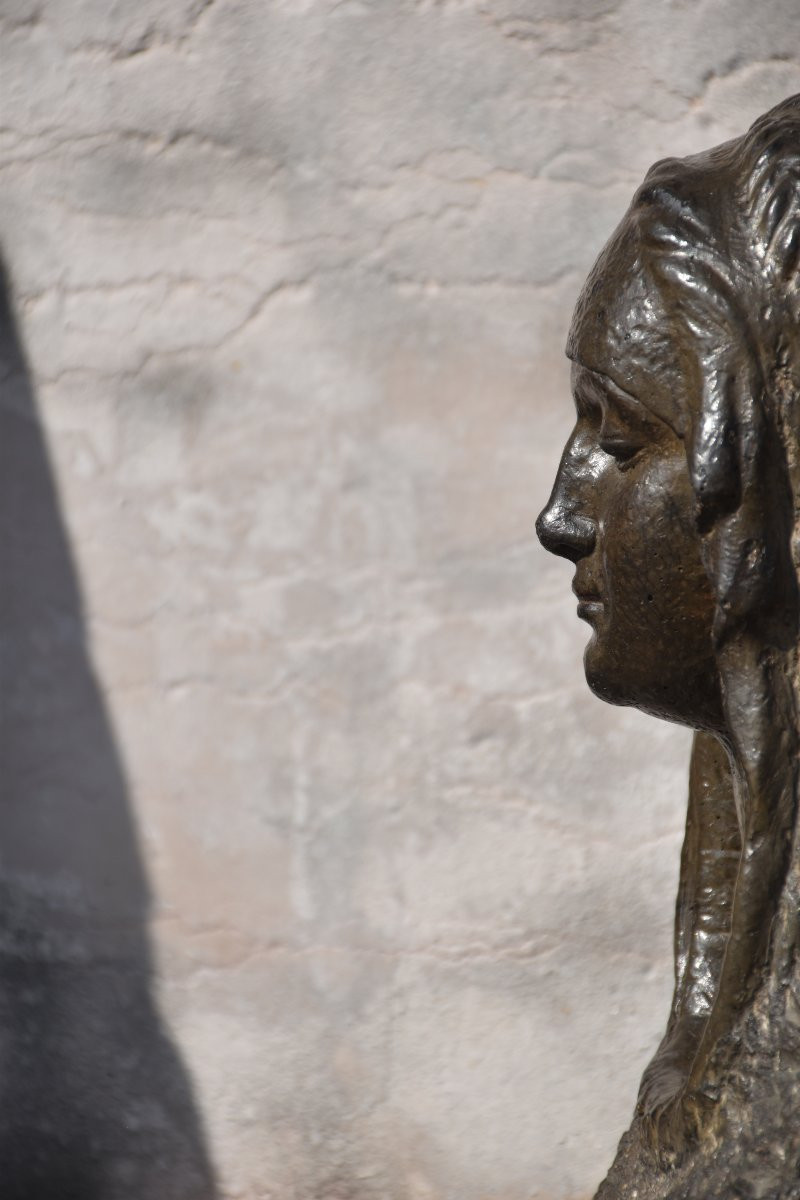 Joseph Bernard (vienne 1866 - Boulogne-billancourt 1931), Head Of A Veiled Woman (circa 1920)-photo-4