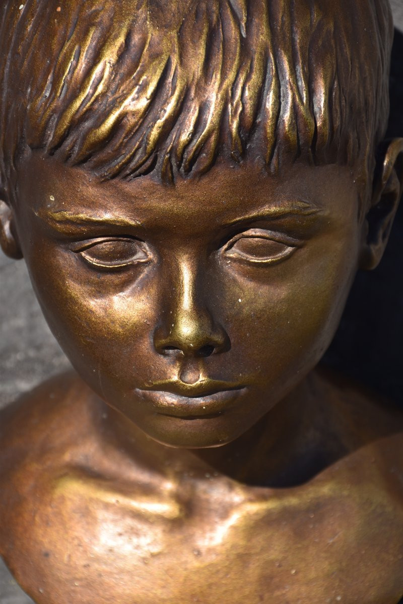 Marie-Hélène MESTRALLET (Éc. Lyonnaise), Buste de garçon (1964)-photo-1