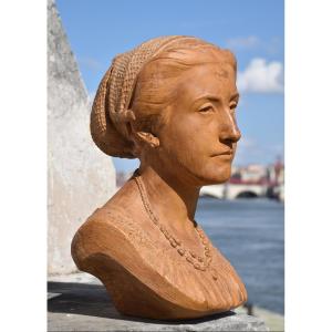 Henri-charles Maniglier (paris, 1826-1901), Bust Of A Woman  (1868)