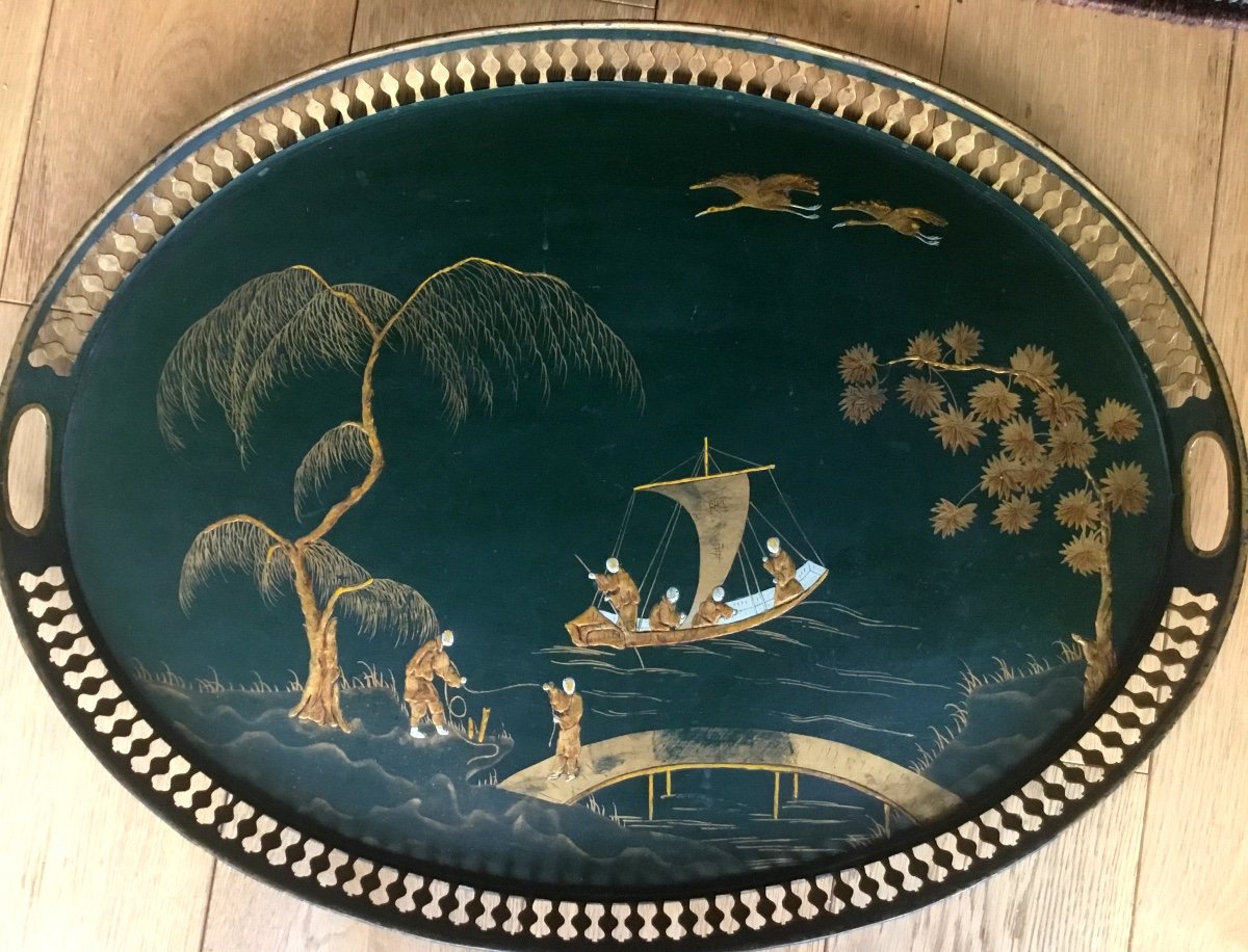 Plateau En Tôle Laquée à Décor Au Chinois , XIXème 