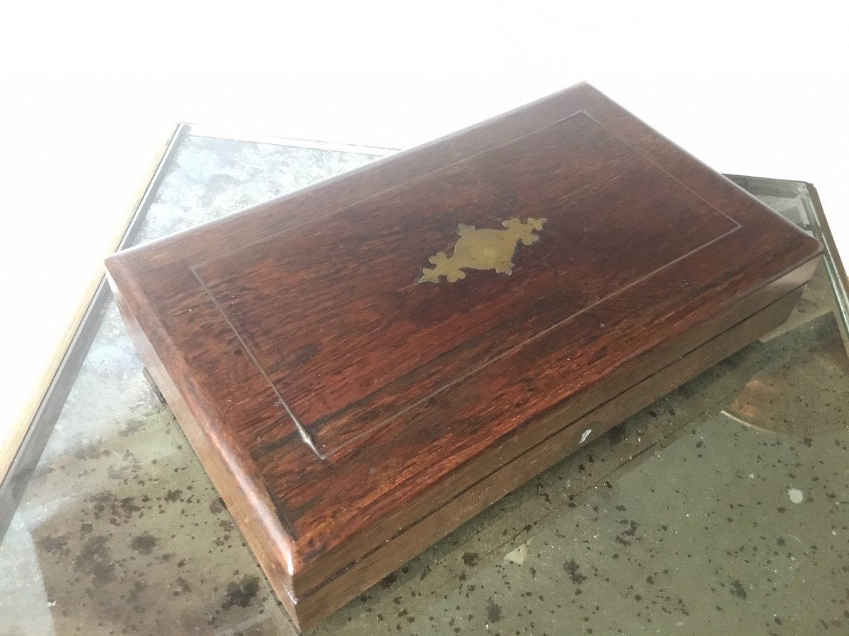 Small Brass Medallion Box-photo-3
