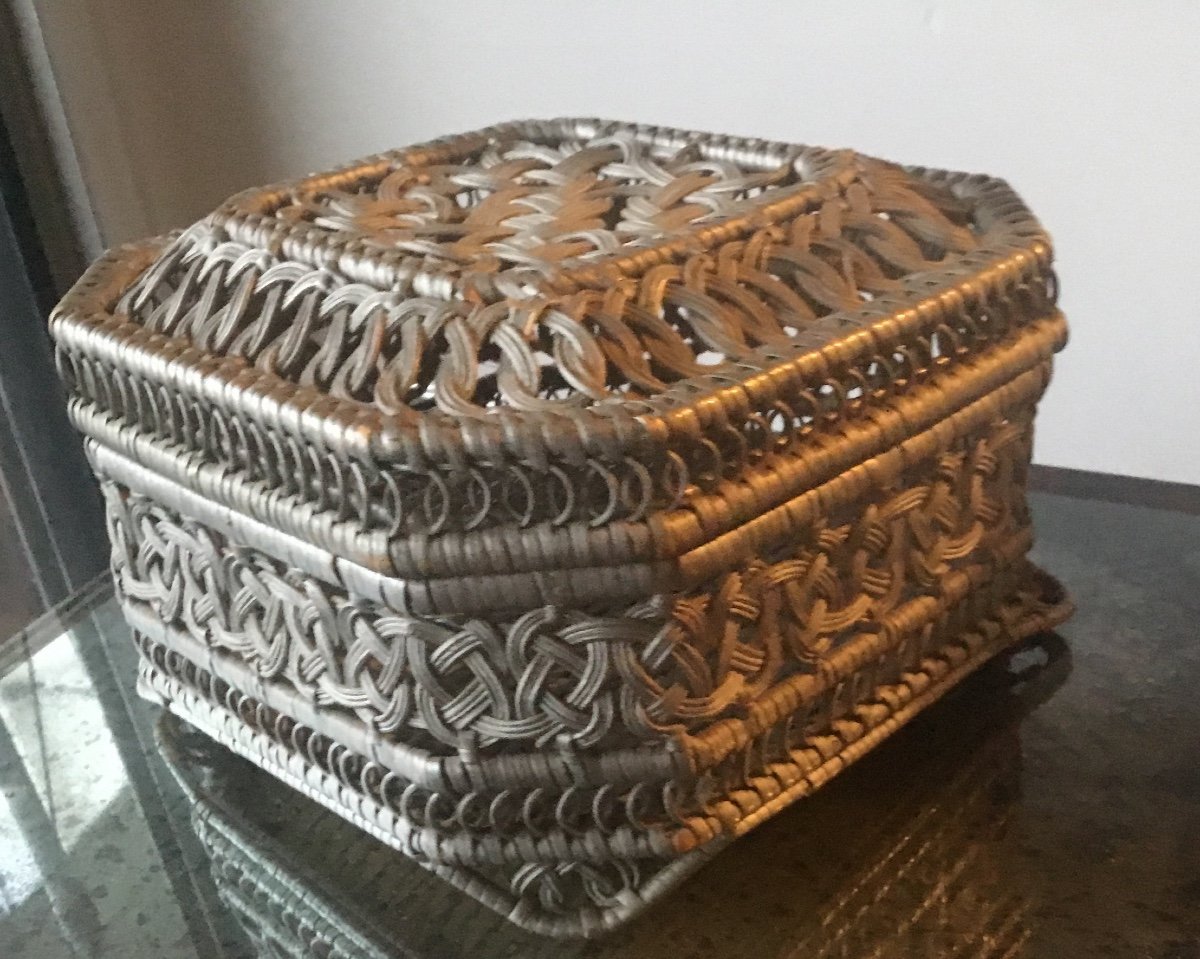 Folk Art Small Woolen Basket-photo-4