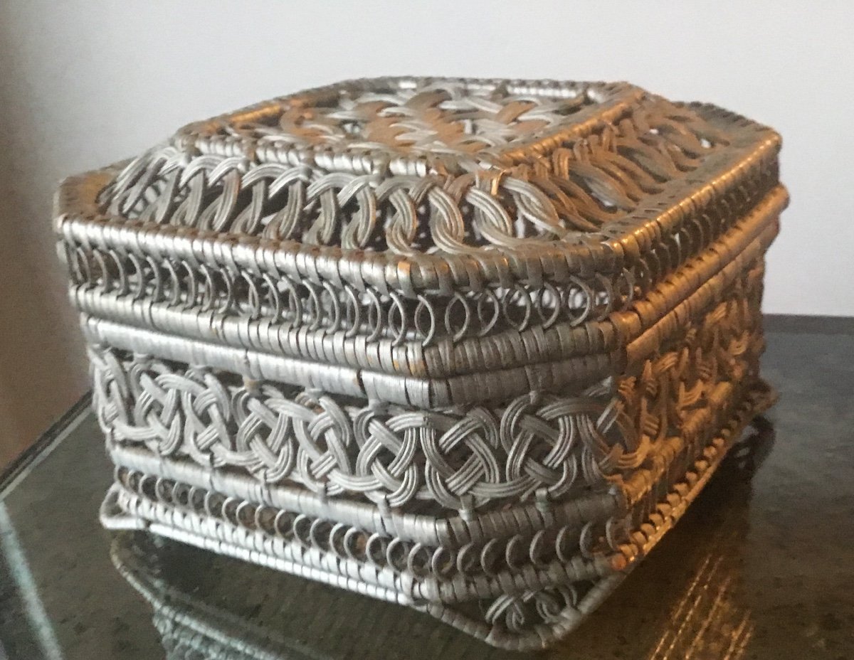 Folk Art Small Woolen Basket-photo-5