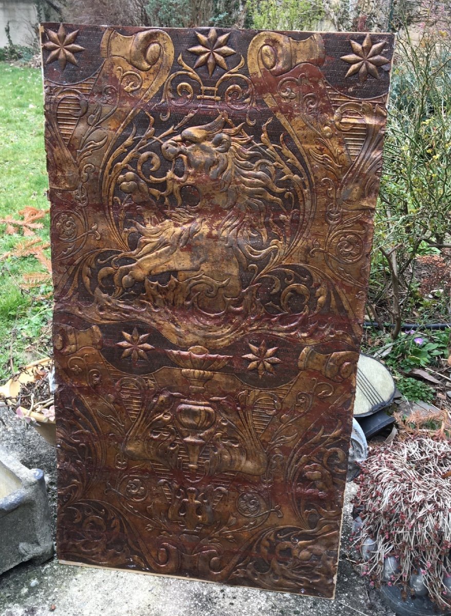 Roaring Lion, Cordoba Leather Panel, XVIIth-photo-2