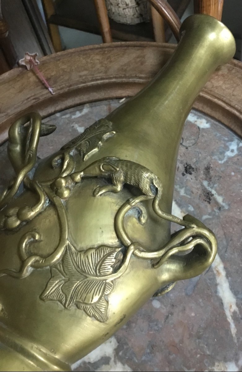 Chine Vase En Bronze Au Décor De Petit Rongeur -photo-6