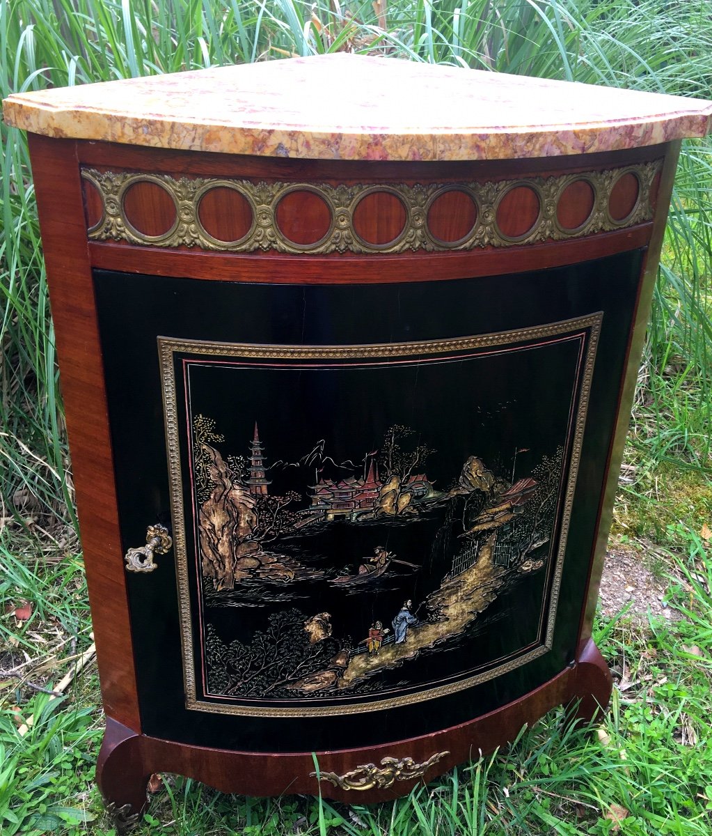 Louis XVI Style Corner Cabinet With Chinese Lacquer Panel