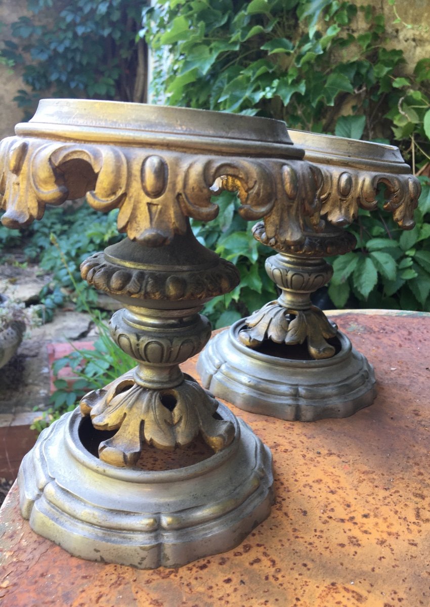 The Pair Of Bronze Display Stands With Three Patinas-photo-4