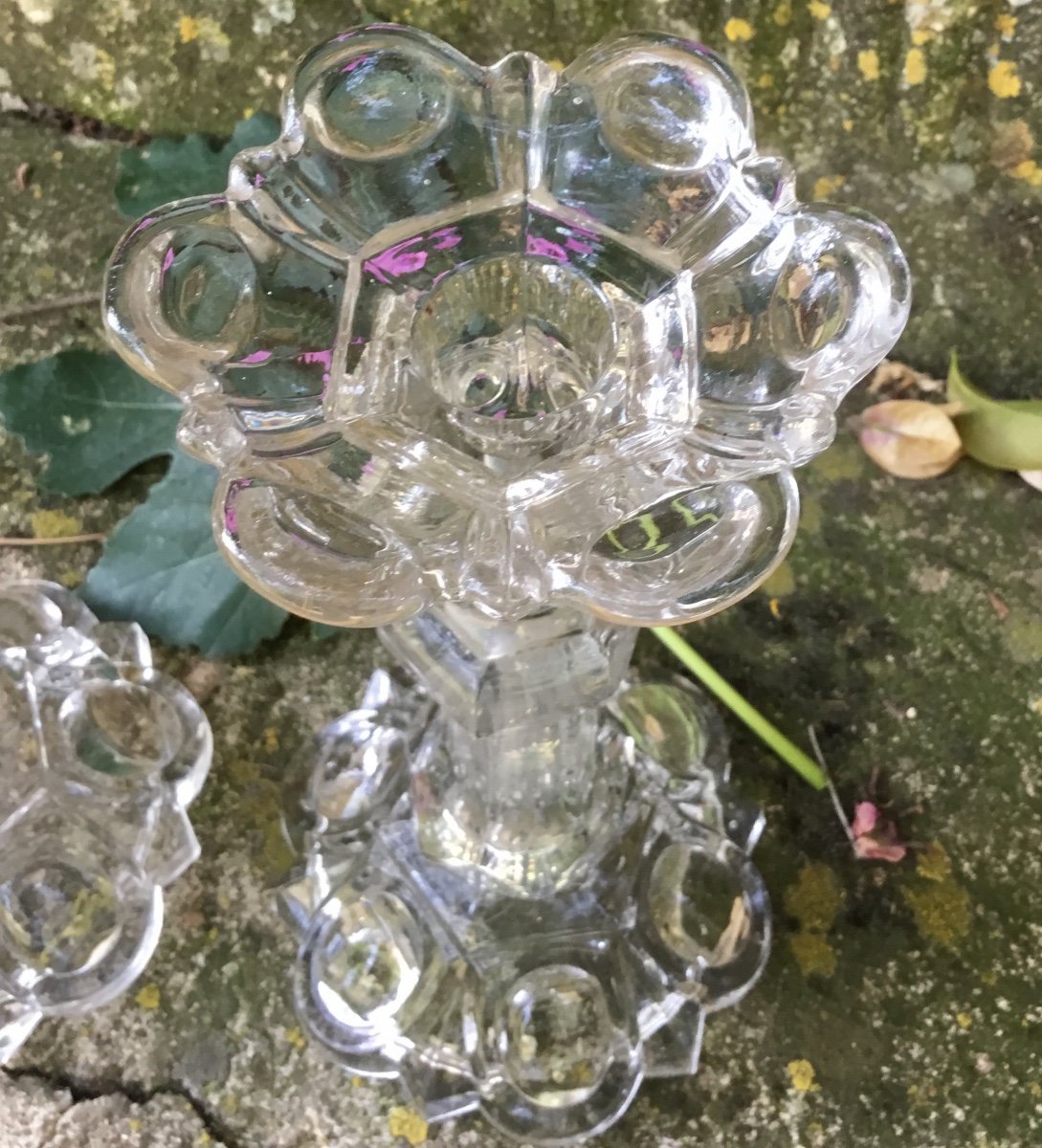 La Paire De Bougeoirs En Cristal De Baccarat-photo-3