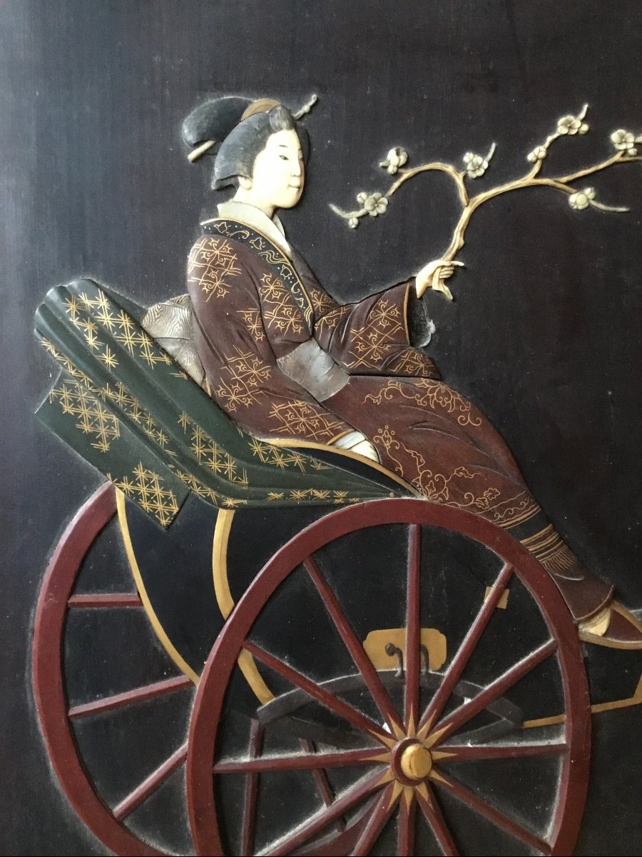 Japanese Panel, Woman Walking-photo-1