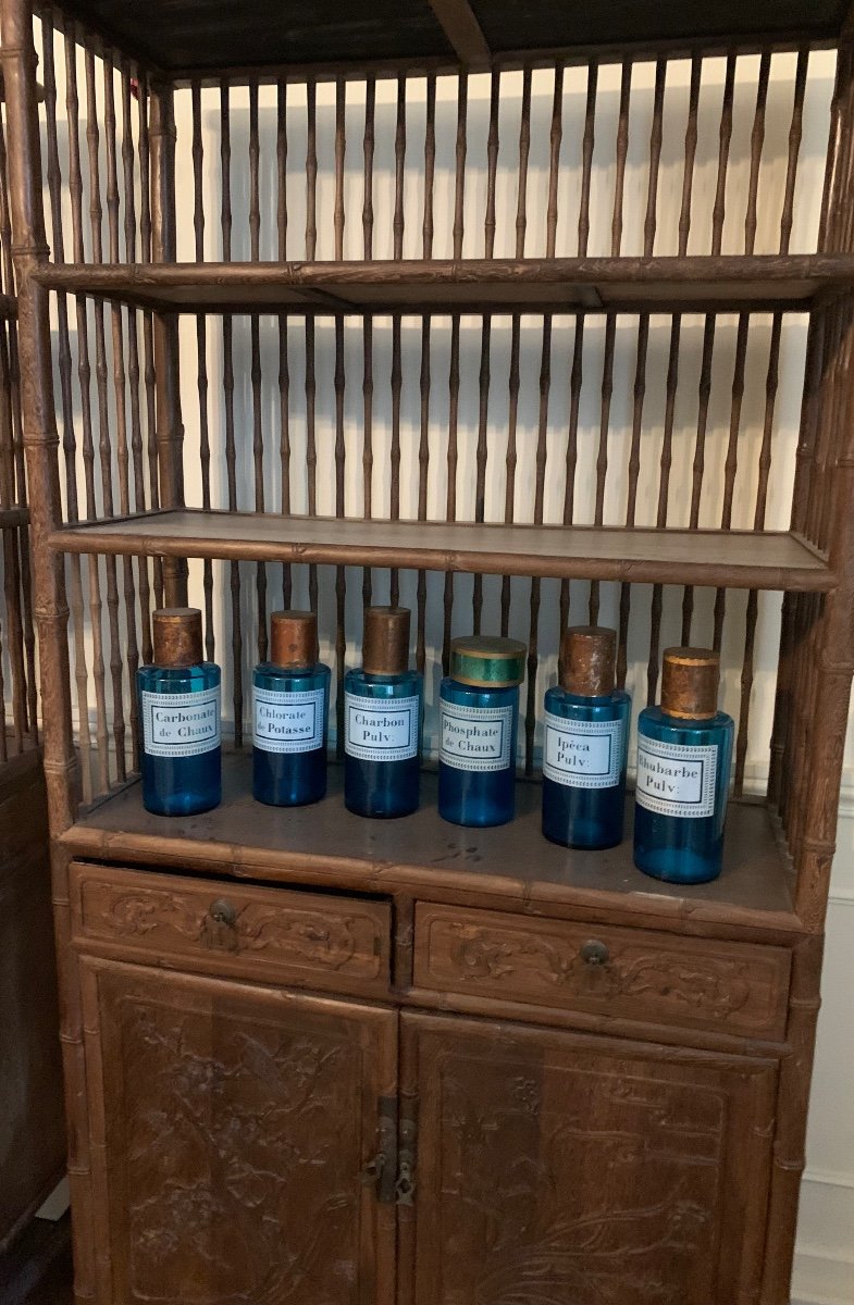 Flacon De Pharmacie En Verre Bleu , Vers 1900-photo-2