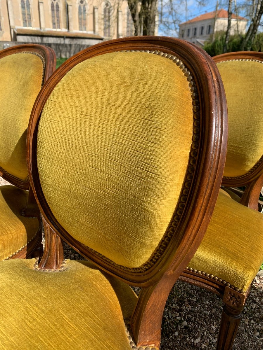 The Suite Of 4 Louis XVI Style Medallion Chairs -photo-3