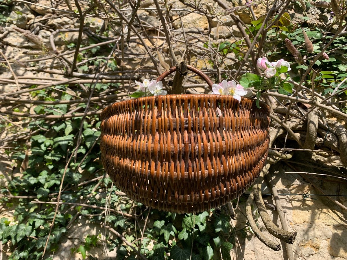 Folk Art, Small Hanging Basket In Woven Wicker-photo-2