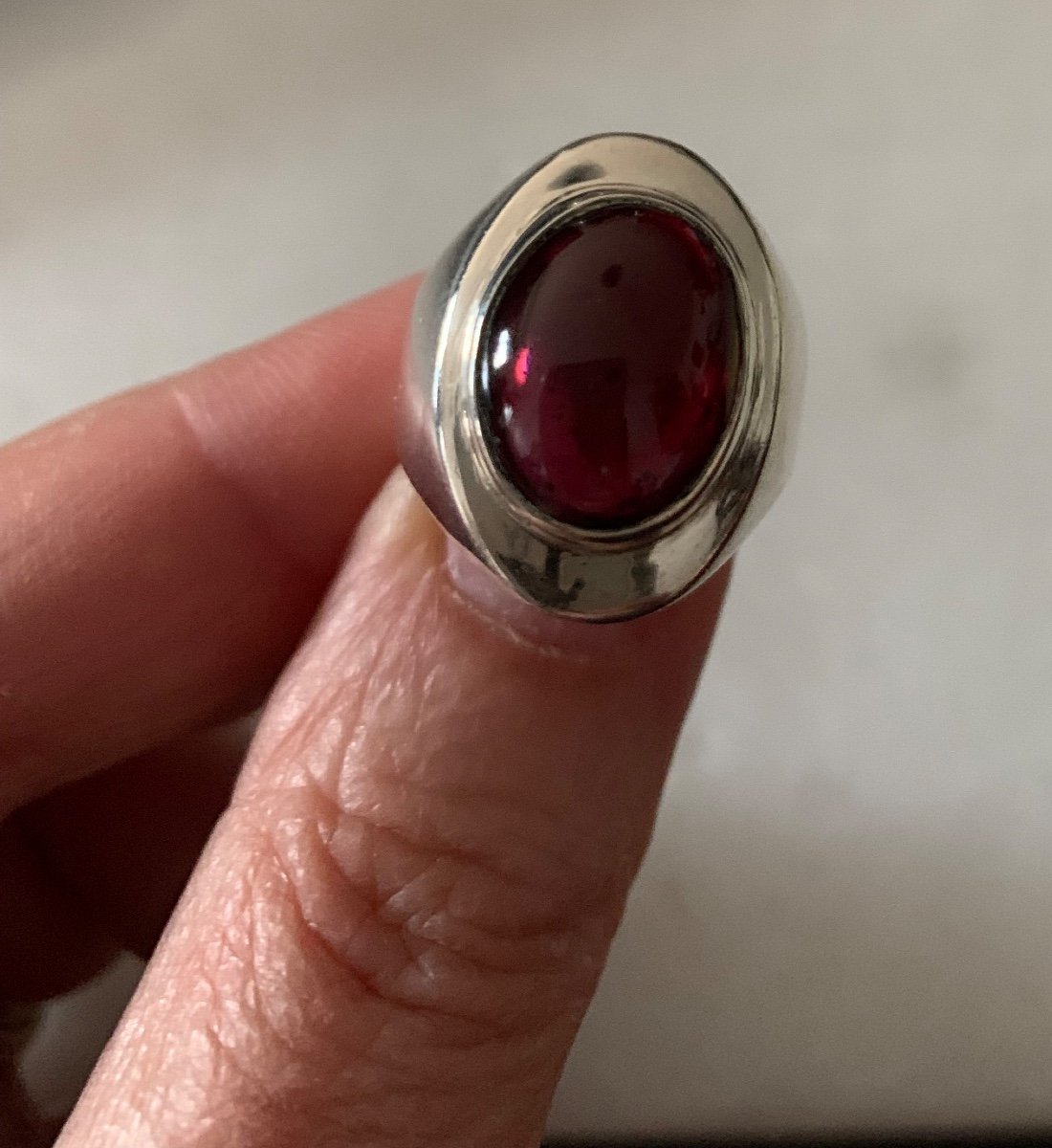 Silver And Garnet Ring-photo-3