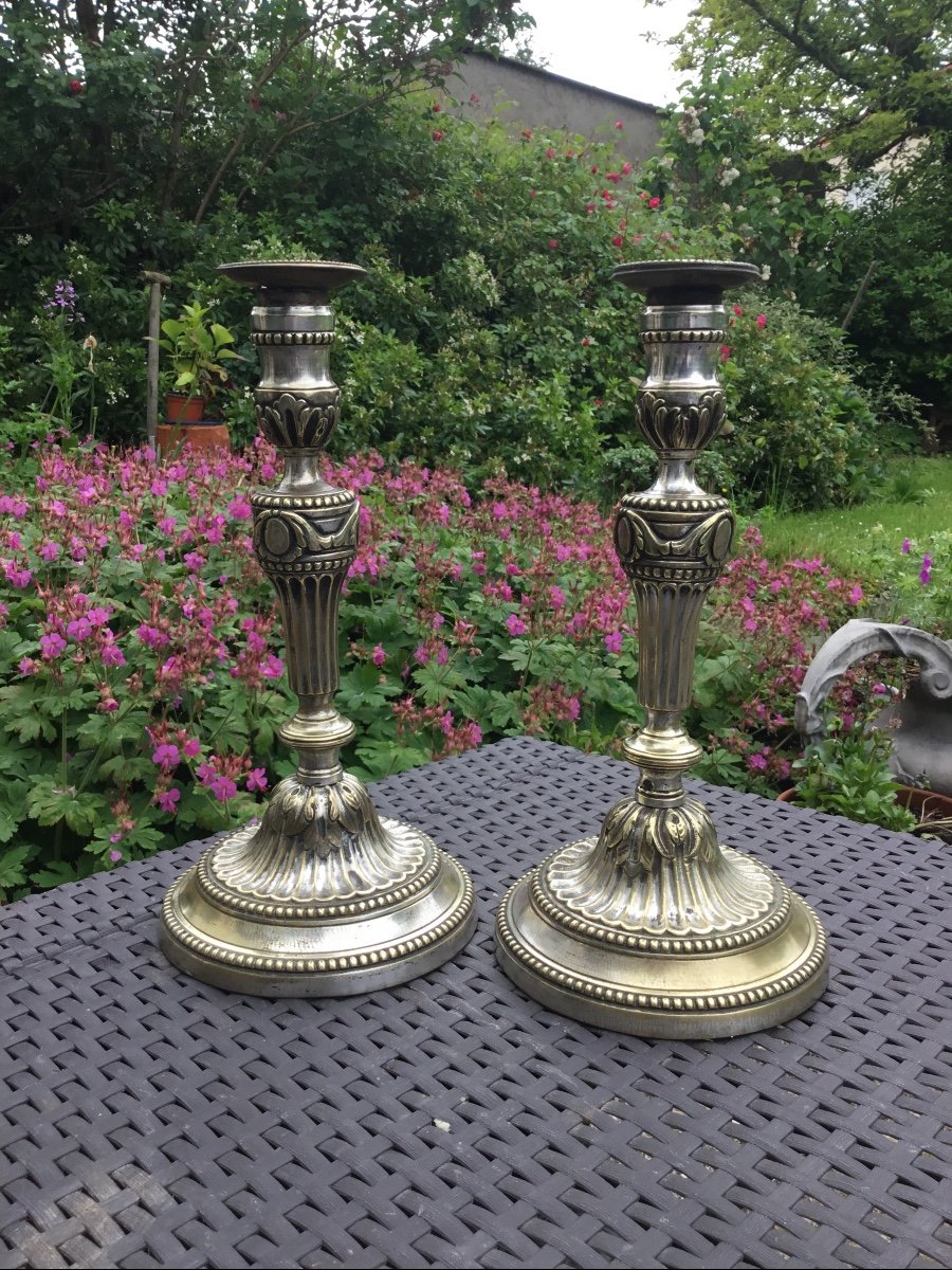 The Pair Of Bronze Candlesticks From The Louis XVI Period-photo-5