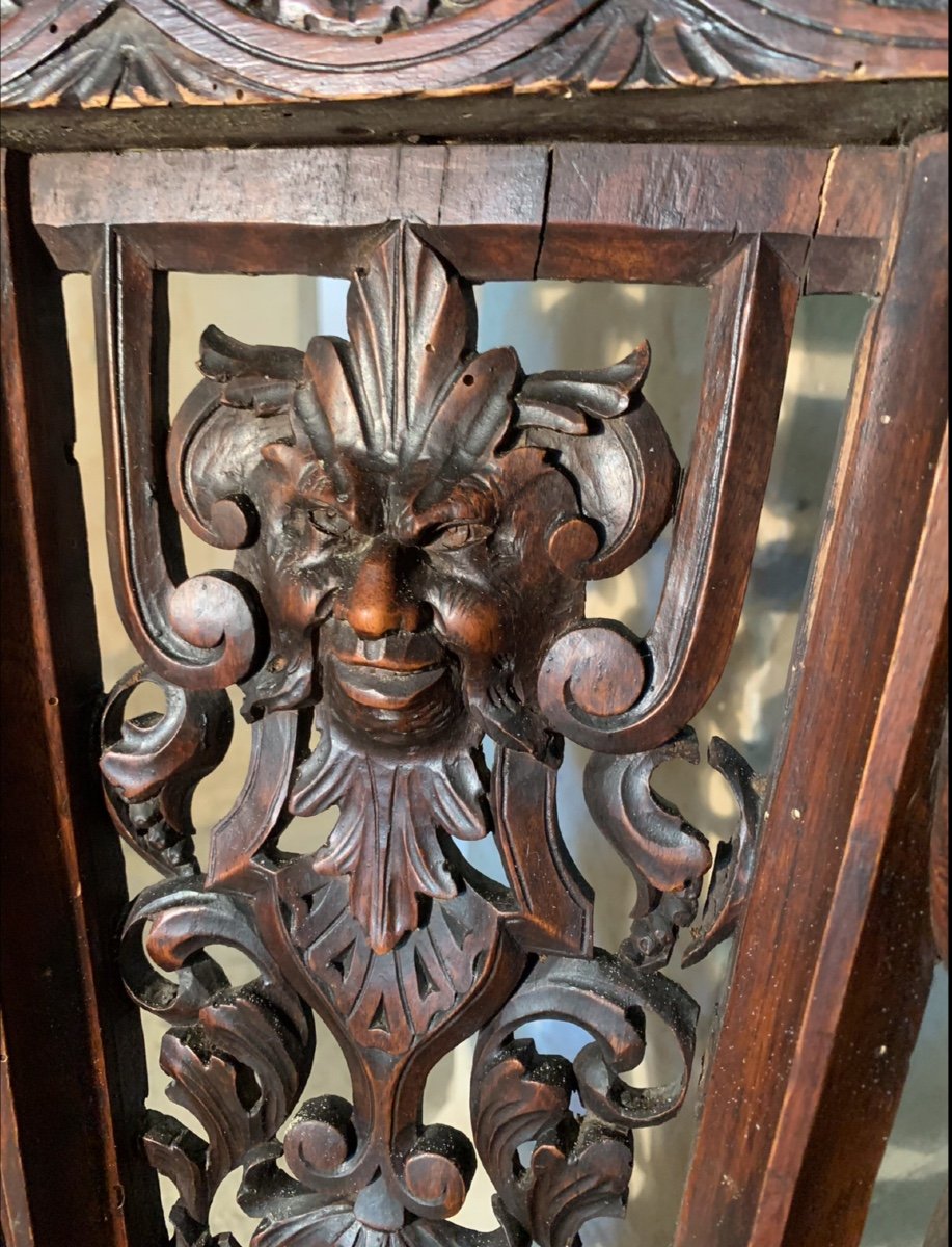 Imposing Chair Carved With Grotesques, 19th Century -photo-2