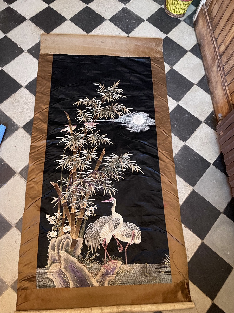 Large Asian Embroidery, Cranes At Rest, On Silk -photo-7