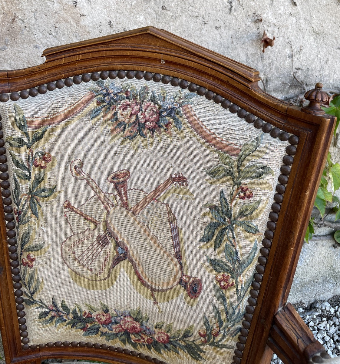 The Pair Of Armchairs With The Attributes Of Music -photo-5