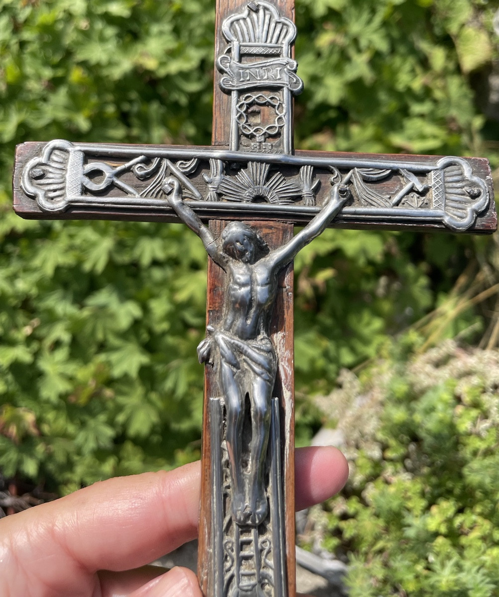 Christ en croix en argent XIXeme 