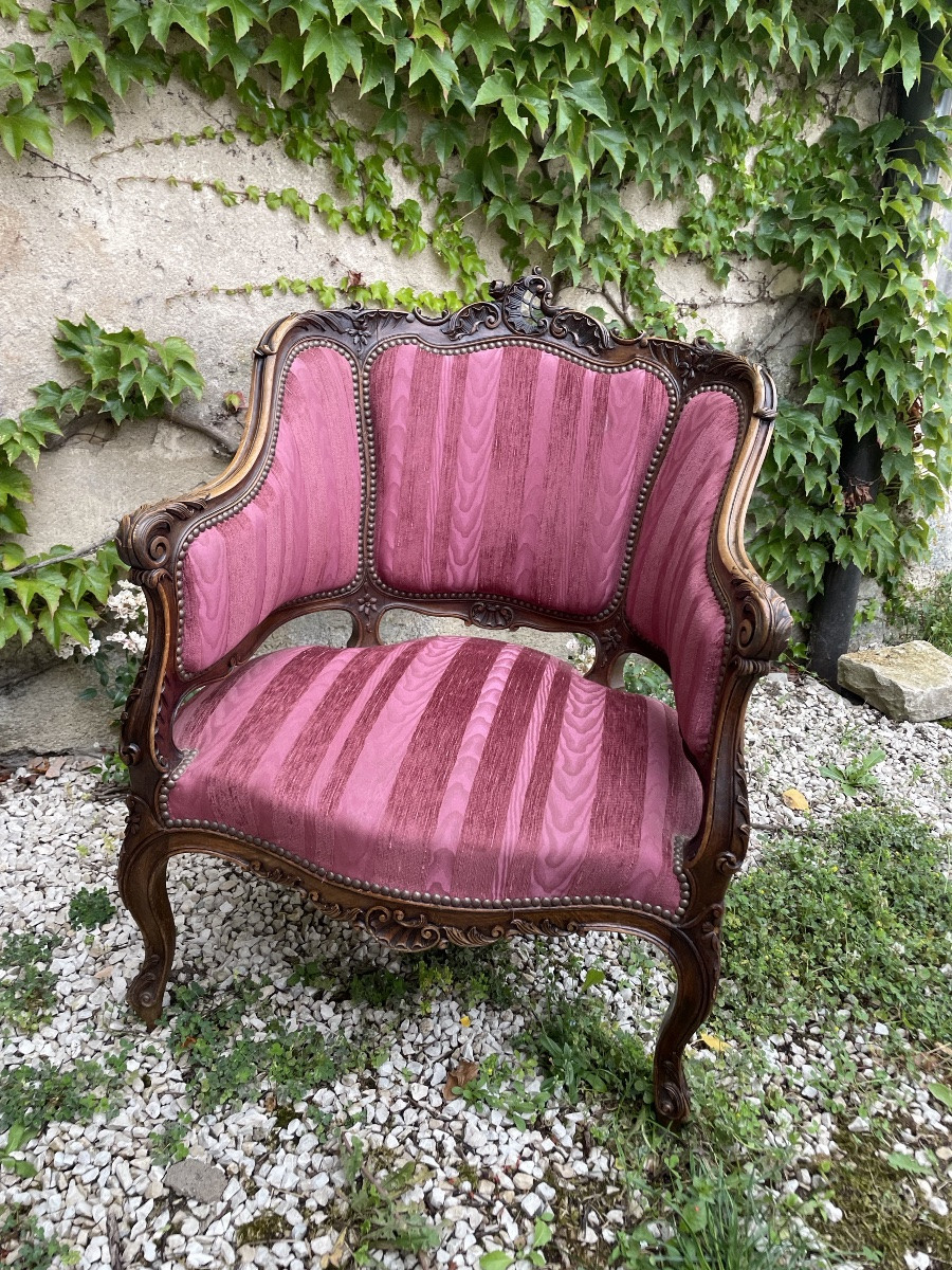 Highly Sculpted Louis XV Style Shepherdess Chair -photo-3