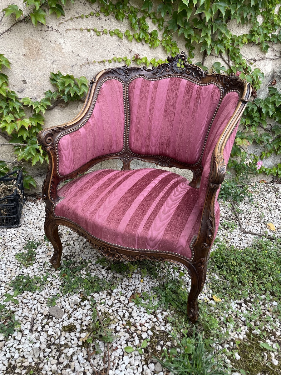 Highly Sculpted Louis XV Style Shepherdess Chair -photo-4