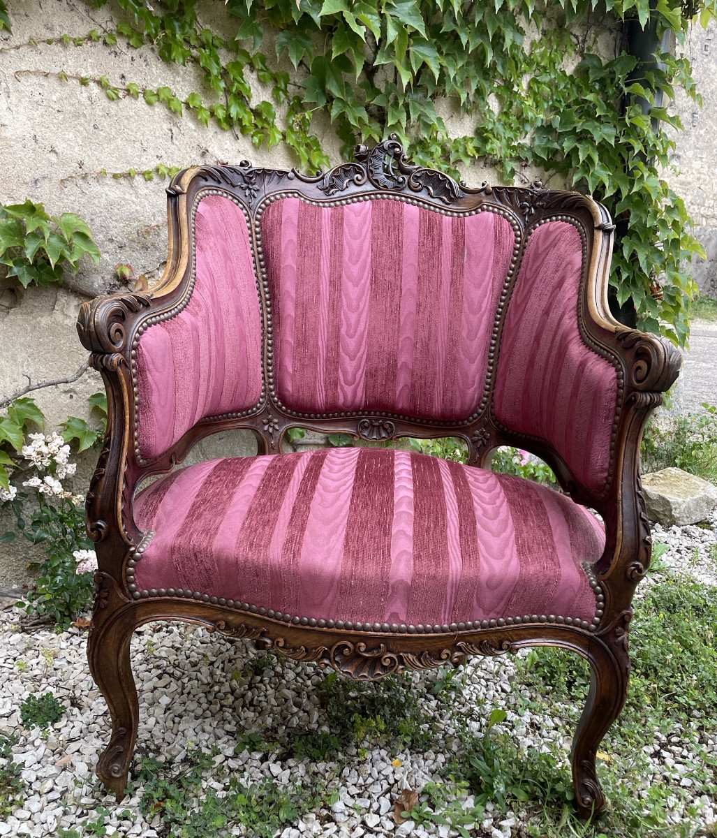 Highly Sculpted Louis XV Style Shepherdess Chair 