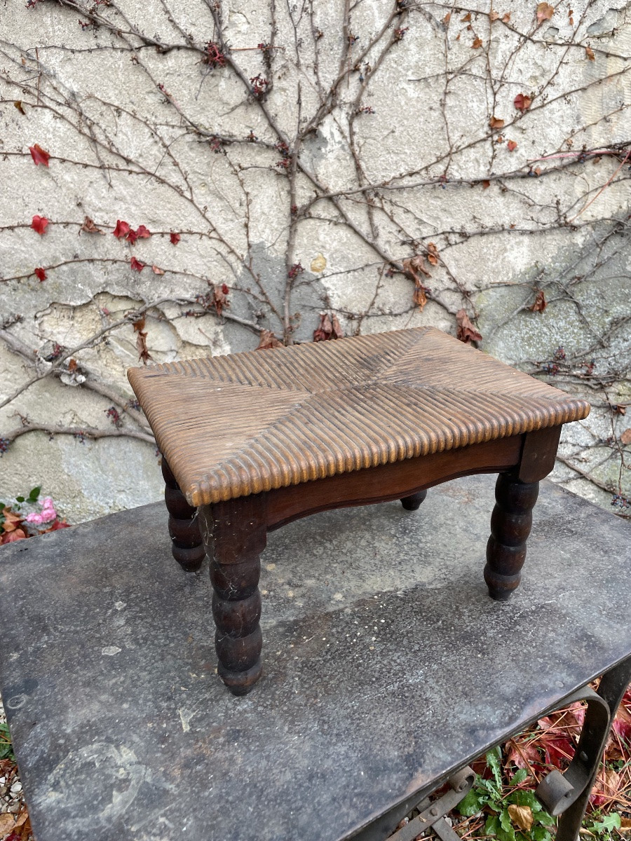 Tabouret en trompe l’œil à l’imitation du paillage -photo-1