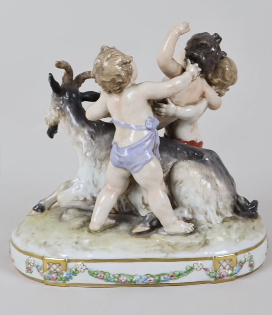 Porcelain Group Of Putti And The Goat Amalthea-photo-3