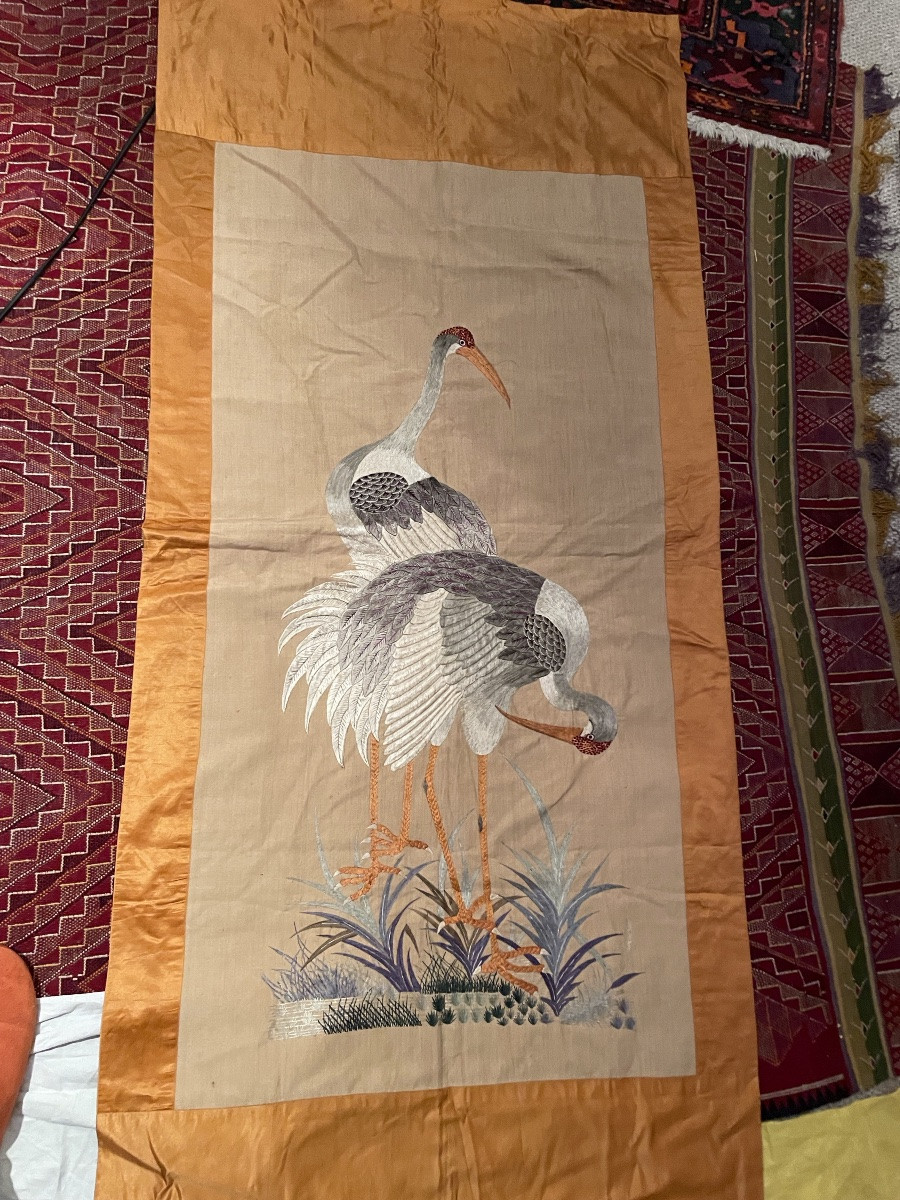 Large Asian Embroidery, Resting Cranes, On Silk-photo-4