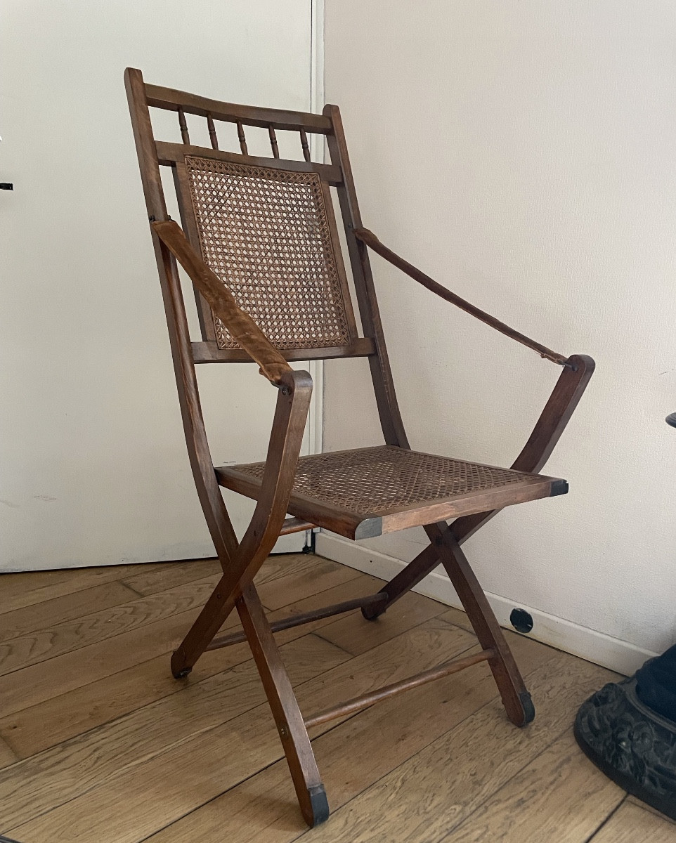 Chaise pliante de style colonial en bambou 