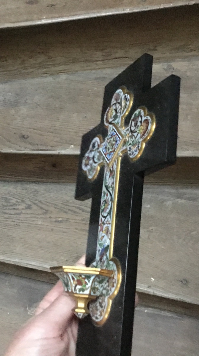 Crucifix Forming A Wall-mounted Holy Water Font In Marble And Enamel -photo-3