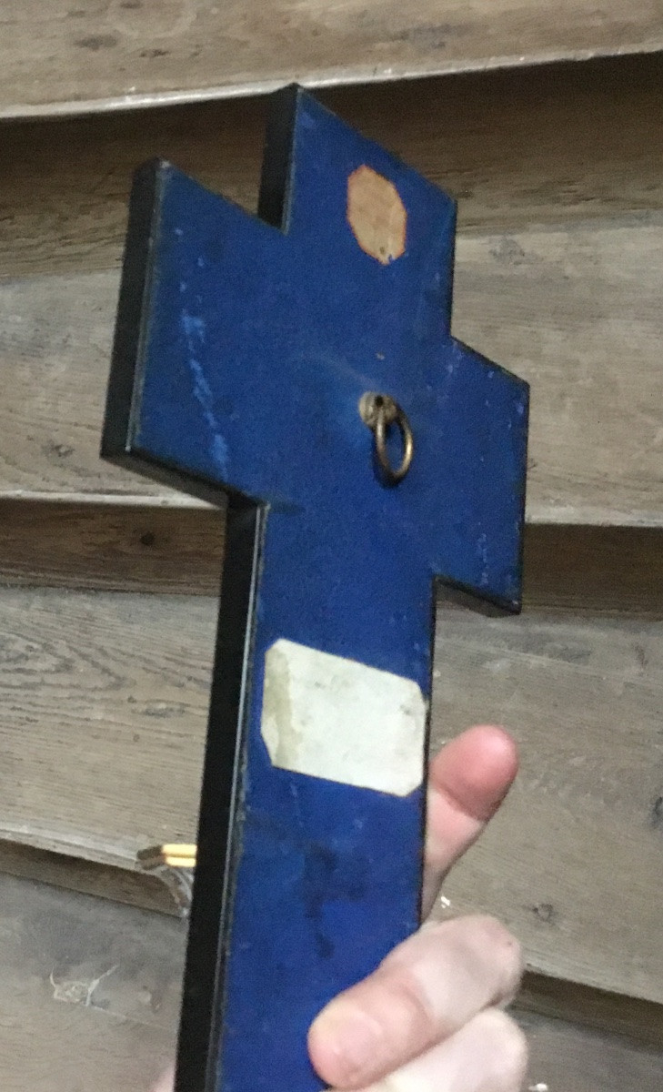 Crucifix Forming A Wall-mounted Holy Water Font In Marble And Enamel -photo-5