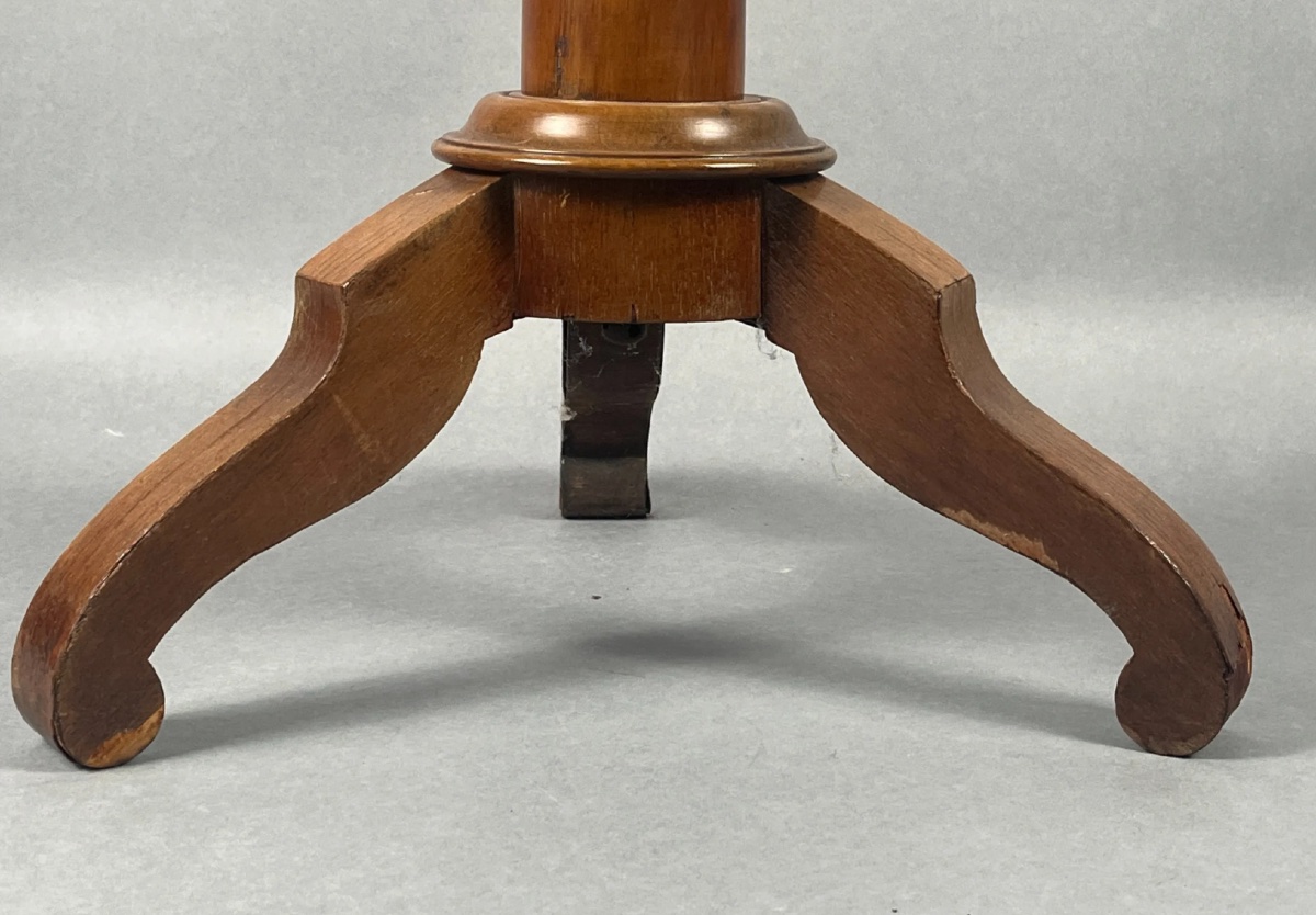 Music Stand, Swiveling Music Stand, On A Tripod Base, Adjustable Height-photo-3