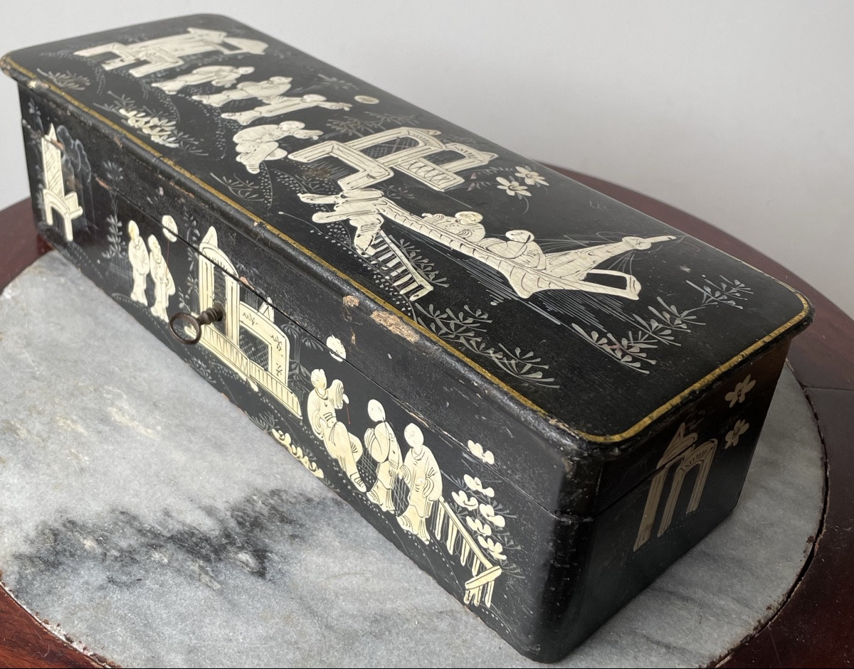 Glove Box With Chinoiserie Decoration-photo-3