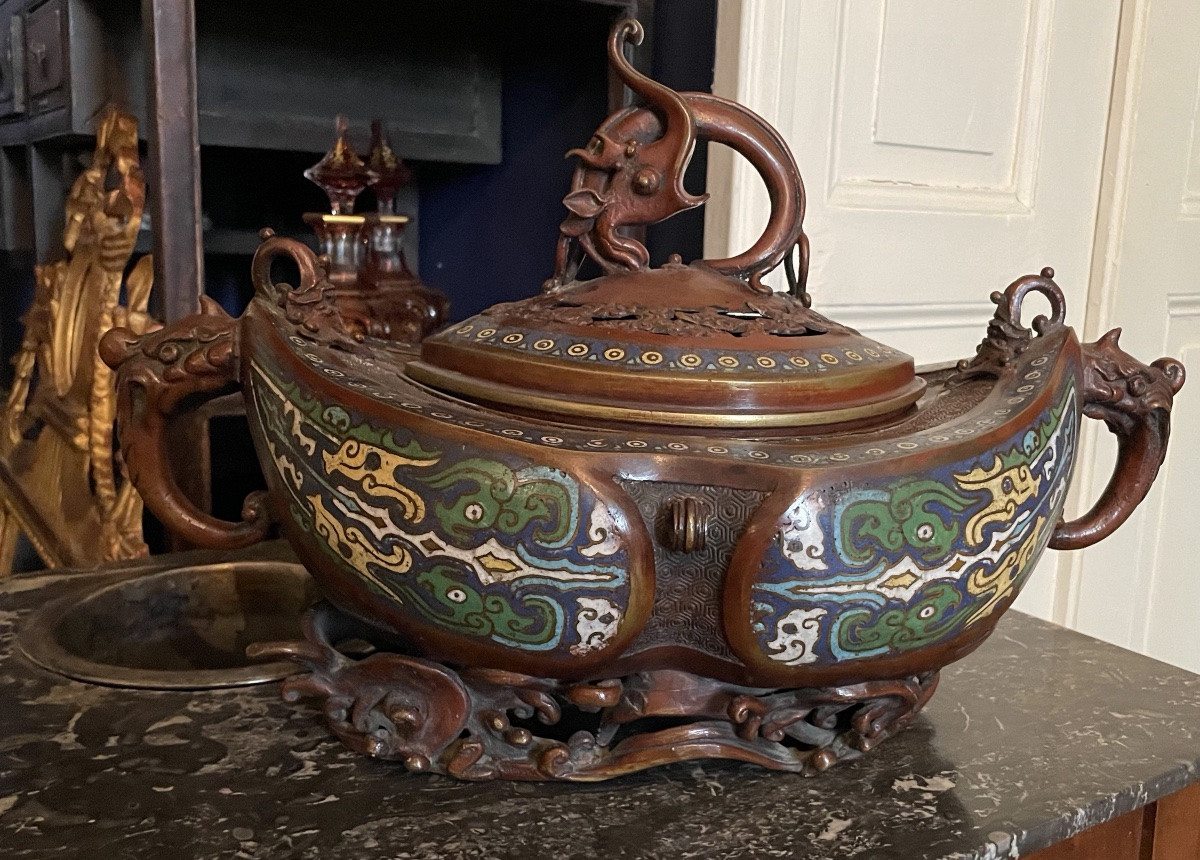 Brule parfum en émaux cloisonnés de forme navette -photo-2