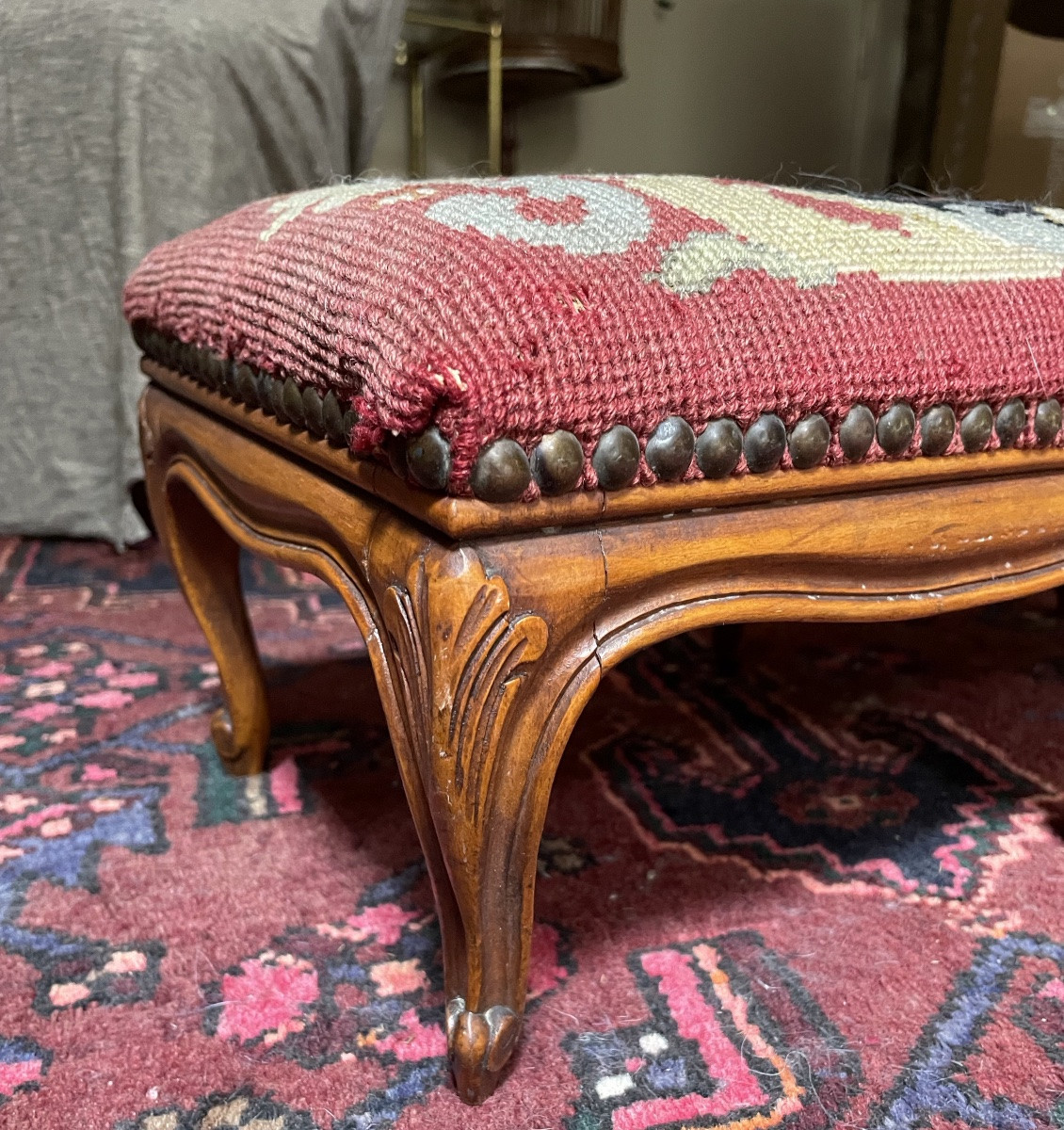 PETITE BANQUETTE BOUT DE PIED DE STYLE LOUIS XV-photo-1