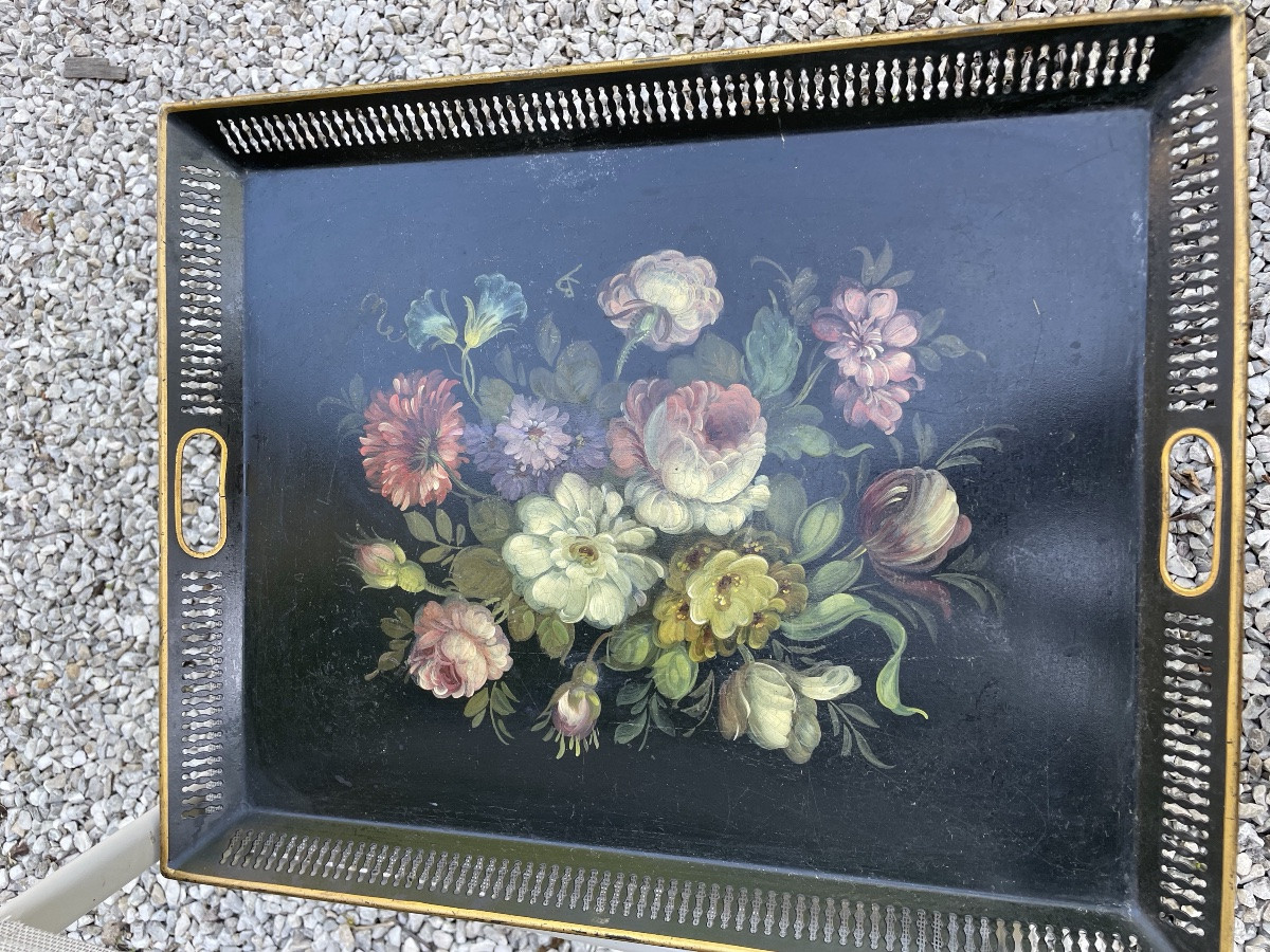 Tray In Painted Sheet Metal-photo-1
