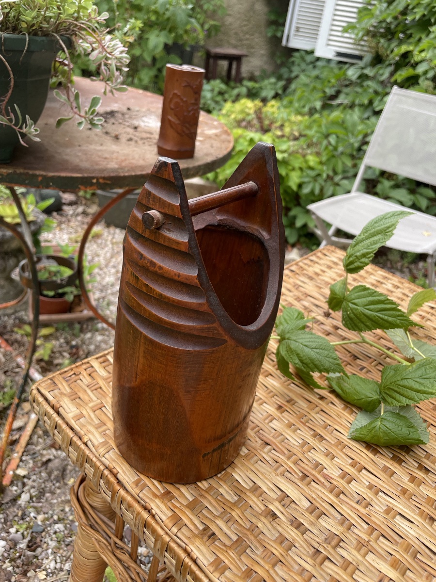 Ikebana Vase In Carved Bambou-photo-4