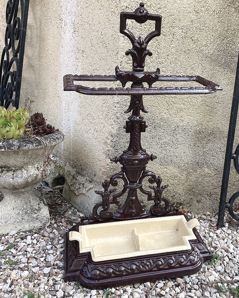 PORTE PARAPLUIE FONTE ÉMAILLÉE  XXEME