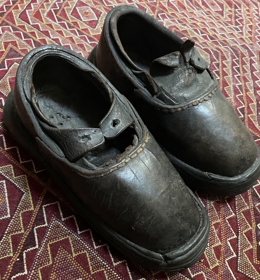 A Pair Of Imposing Tanner's Shoes, 18th Century, Museum 