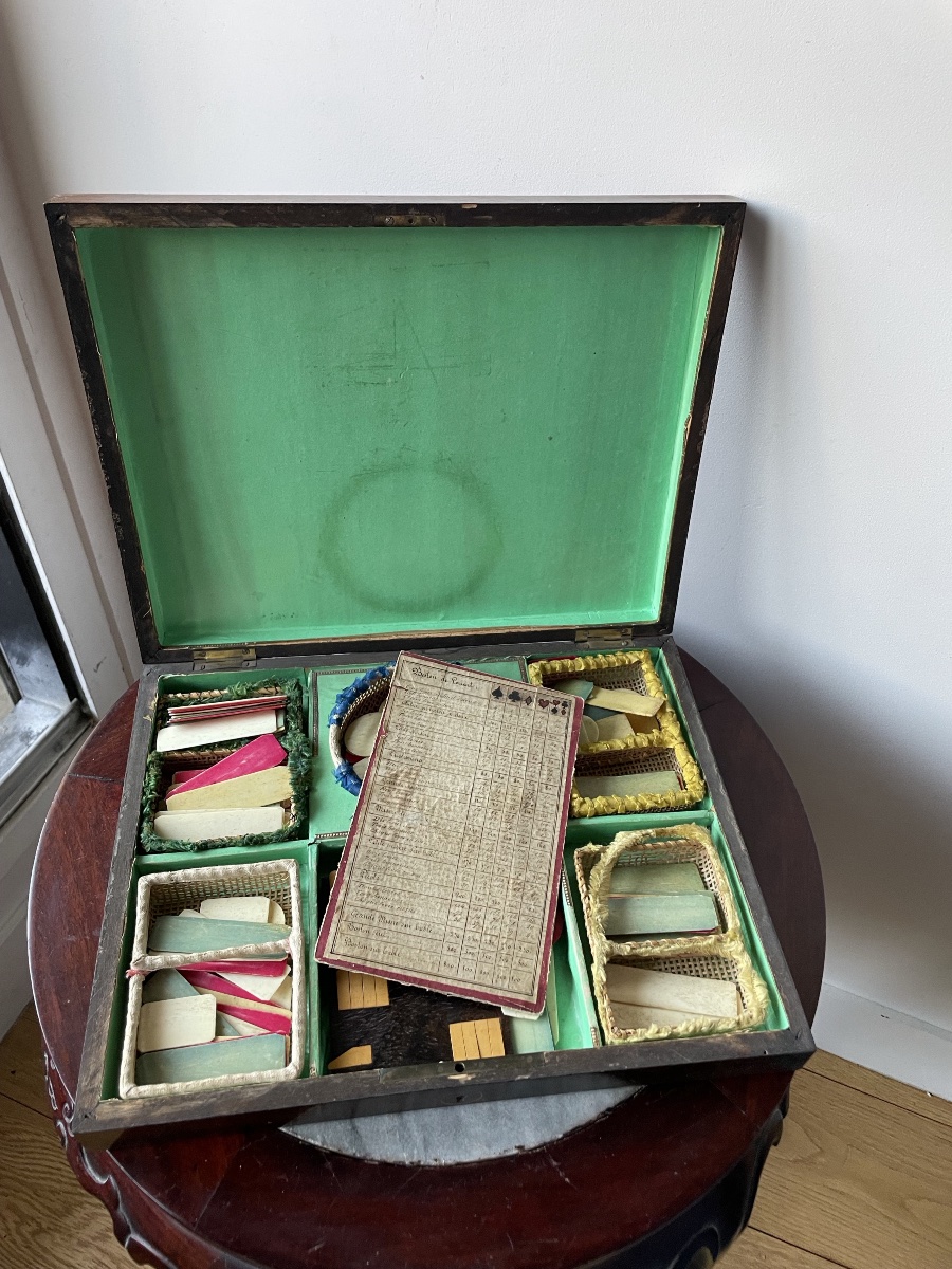 Box Set: Box For A Boston Game From The Charles X Era-photo-2
