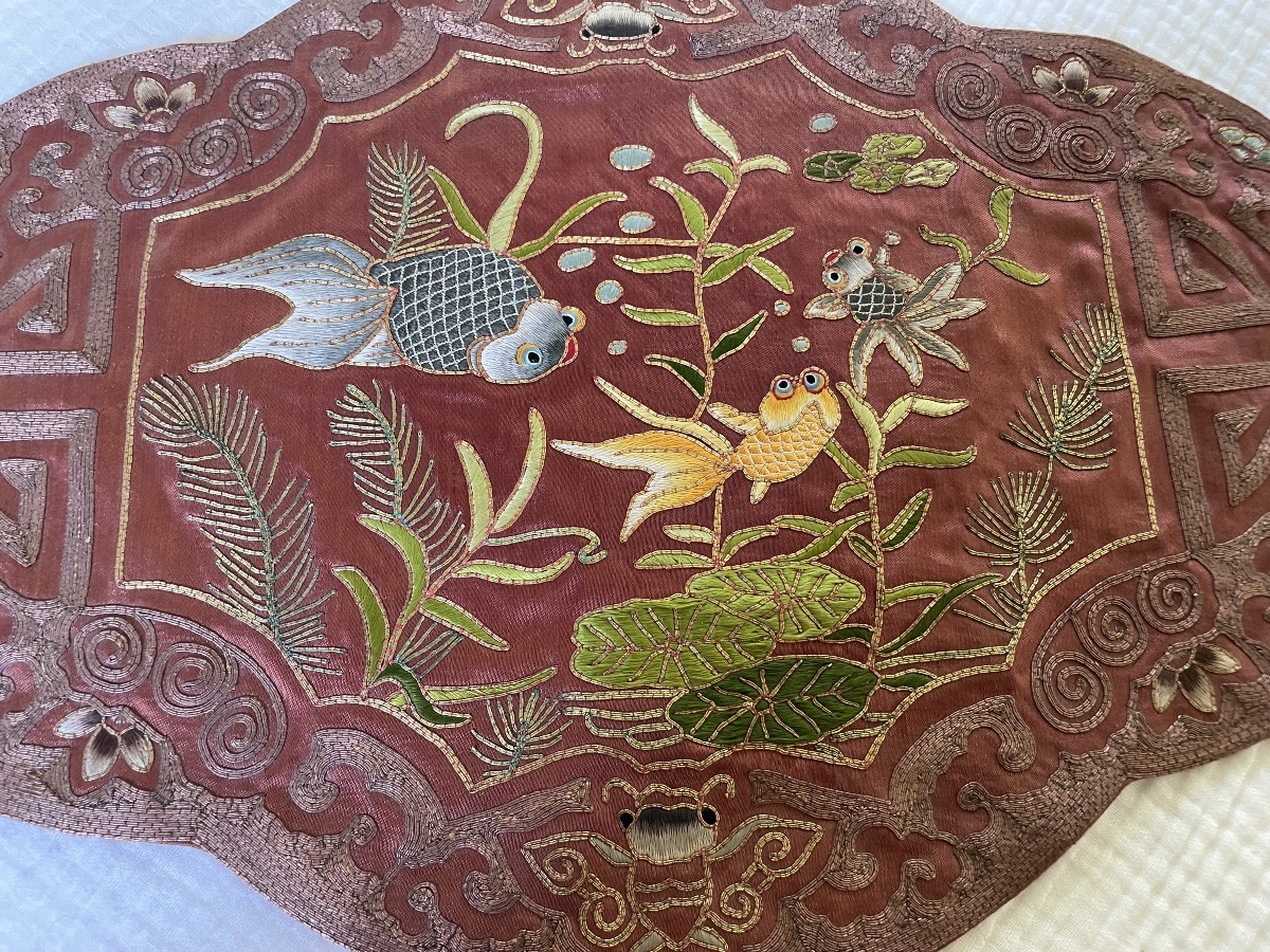 Chinese Embroidery With Fish Motifs -photo-7