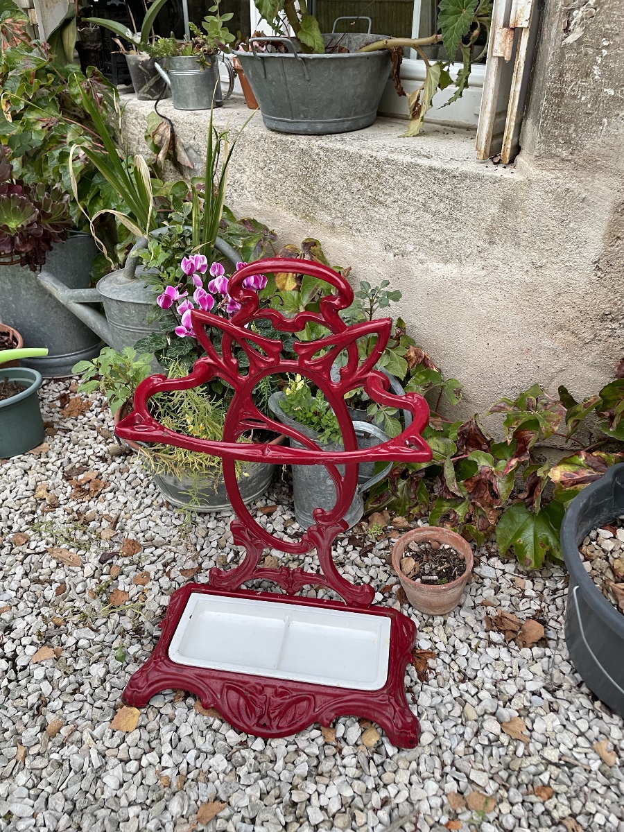 Art Nouveau Enameled Cast-iron Umbrella Stand -photo-4