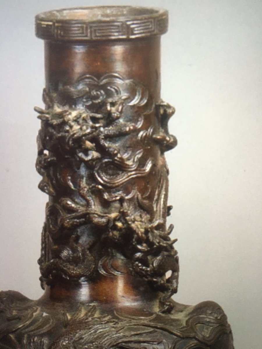 Paire De Vases En Bronze à Patine Brune à Décor De Dragons-photo-4