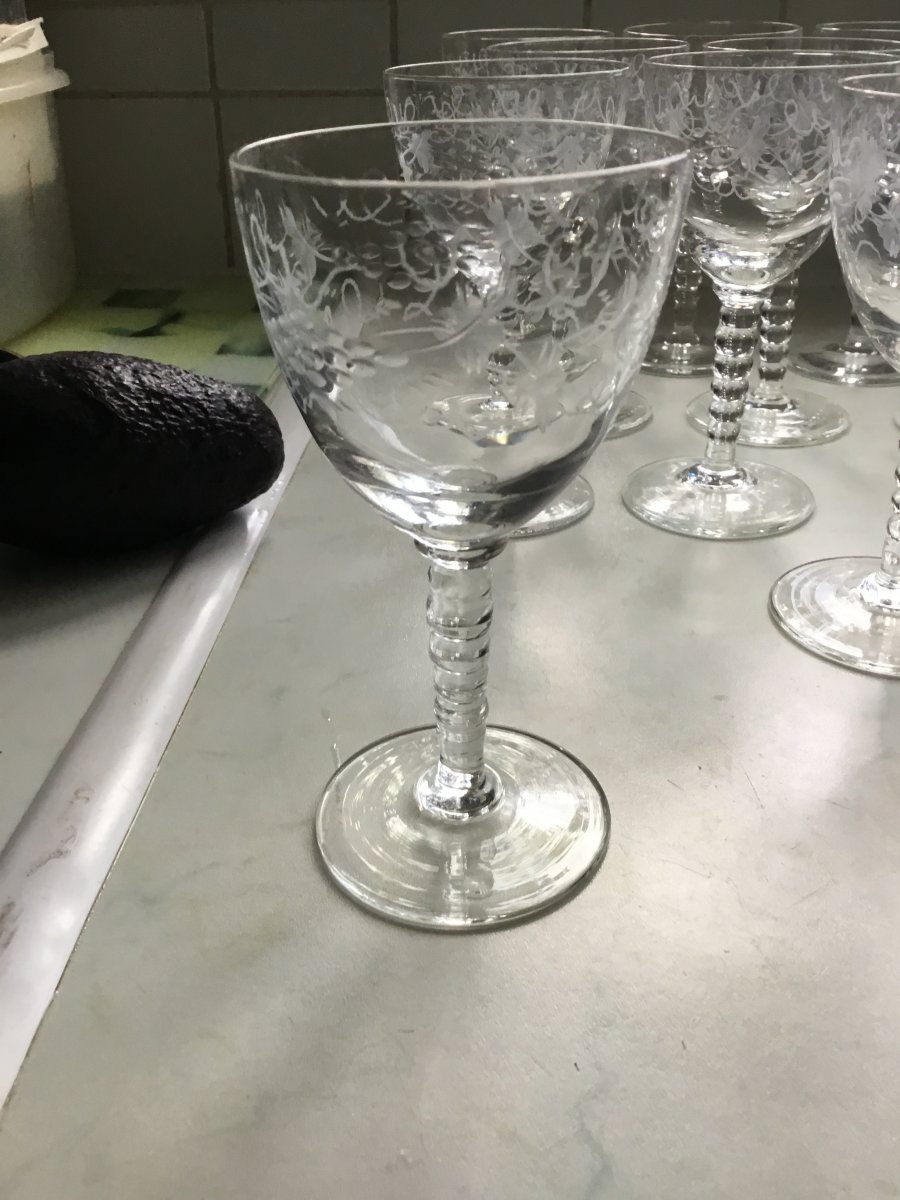 Suite Of 11 Cut And Engraved Crystal Glasses Nineteenth-photo-8