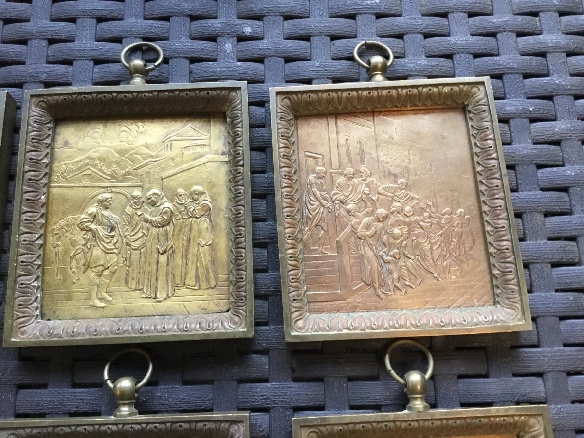 Suite De 18 Plaques Religieuses En Bronze Encadrées -photo-2