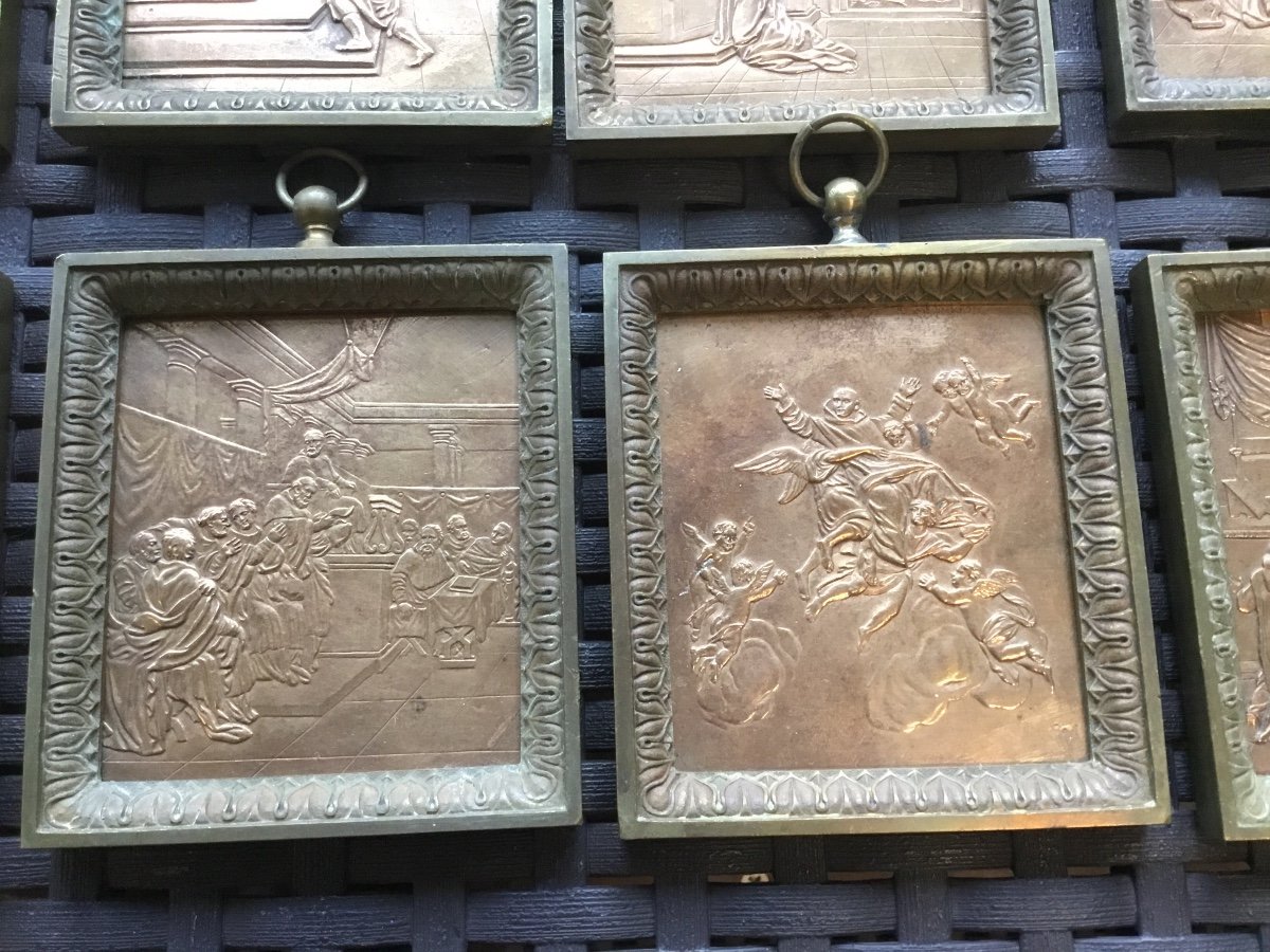 Suite De 18 Plaques Religieuses En Bronze Encadrées -photo-7
